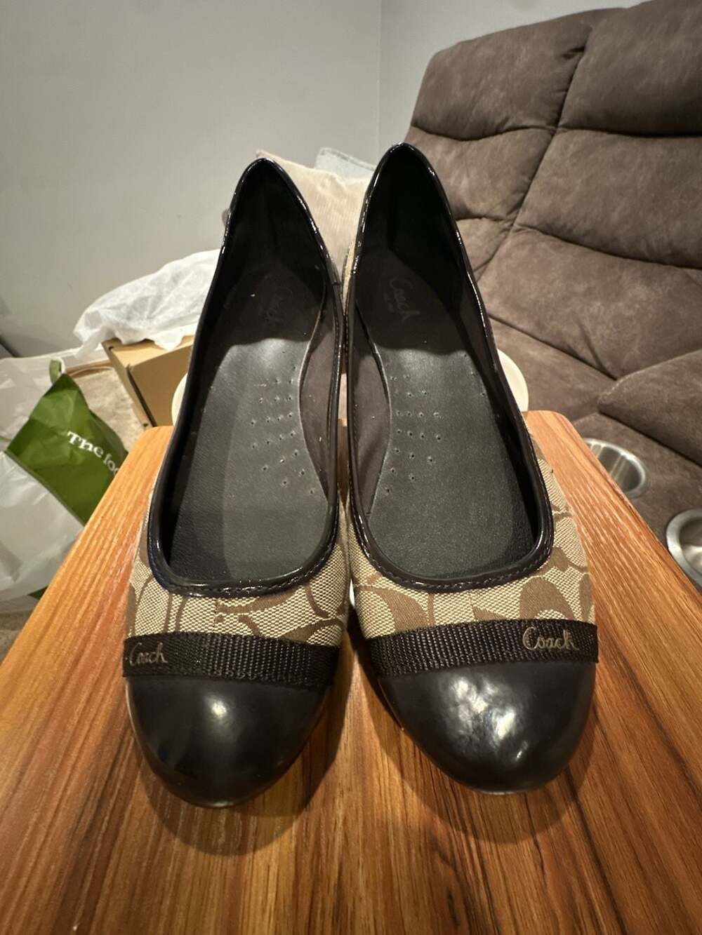 Coach Signature C Brown Patent Leather Cap Toe Ballet Flats Size 9B
